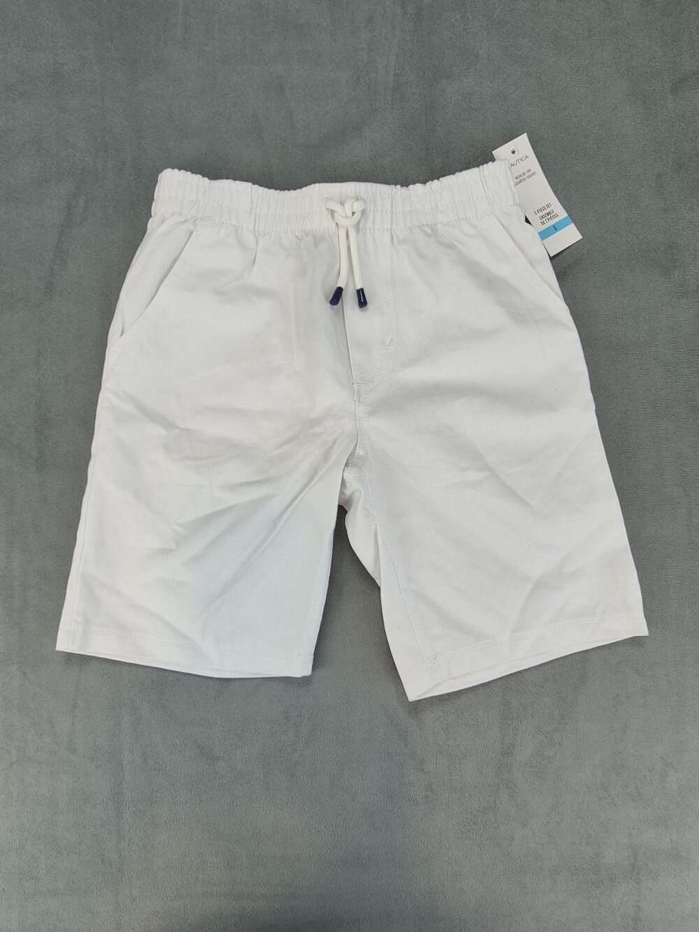 Boy's Nautica Elastic Waist White Shorts Size 5 Activewear